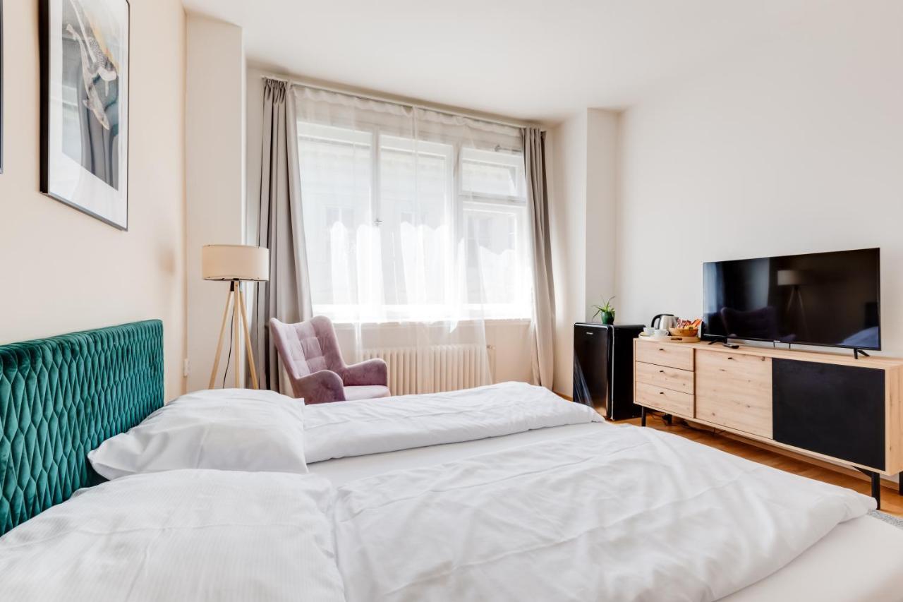 Aparthotel Riben House Praga Esterno foto