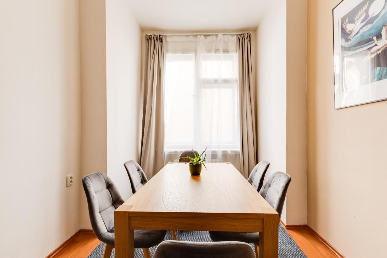 Aparthotel Riben House Praga Esterno foto
