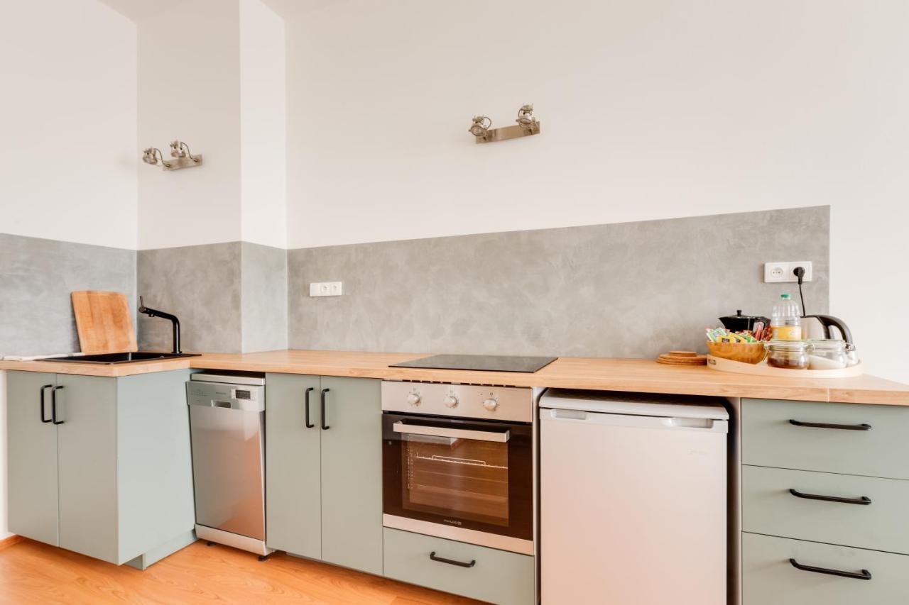 Aparthotel Riben House Praga Esterno foto