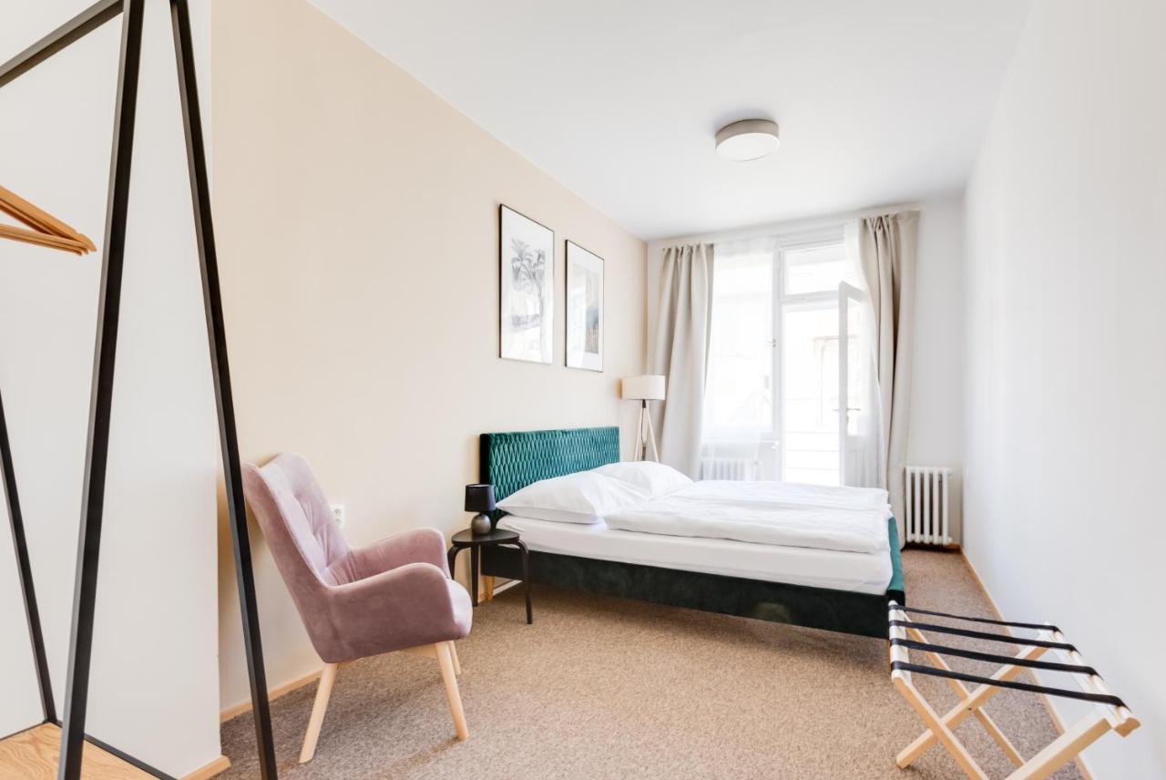 Aparthotel Riben House Praga Esterno foto