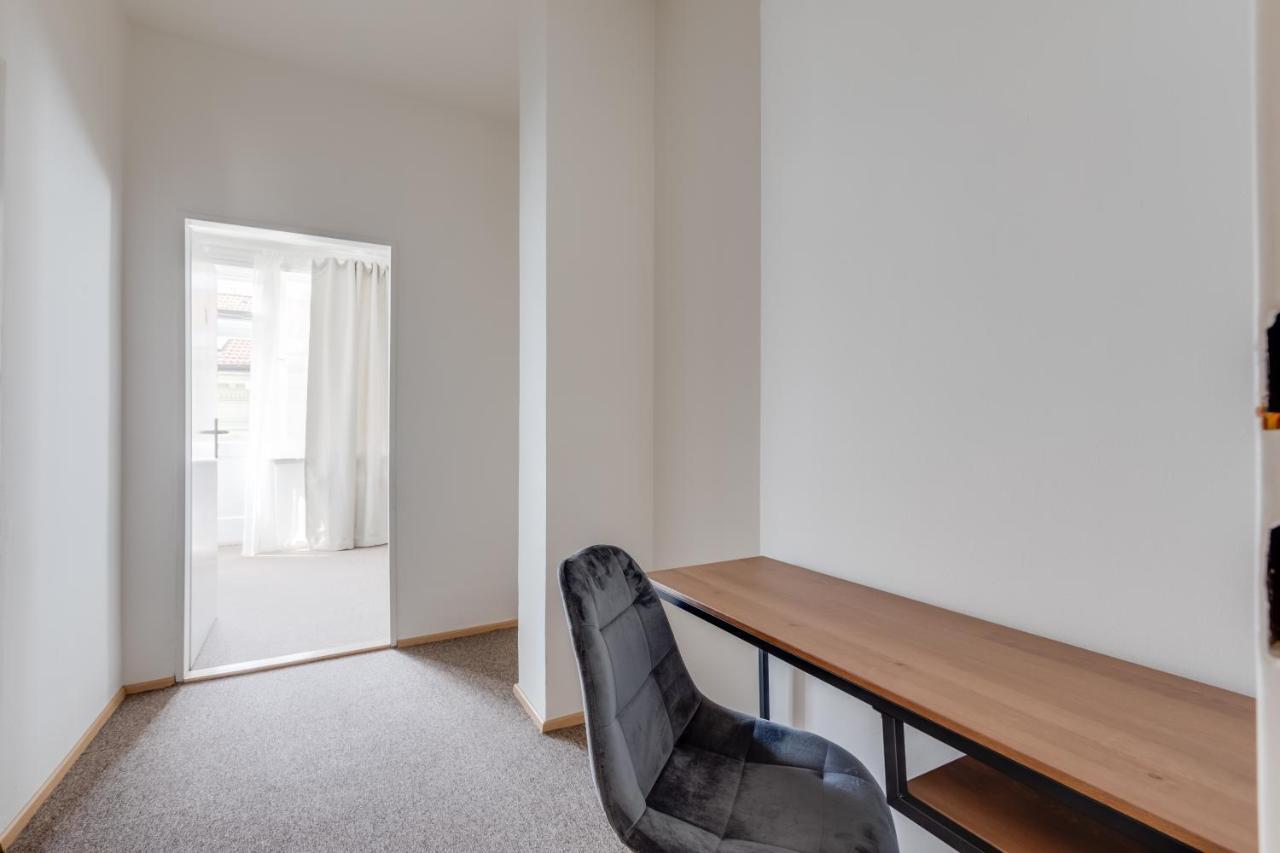 Aparthotel Riben House Praga Esterno foto