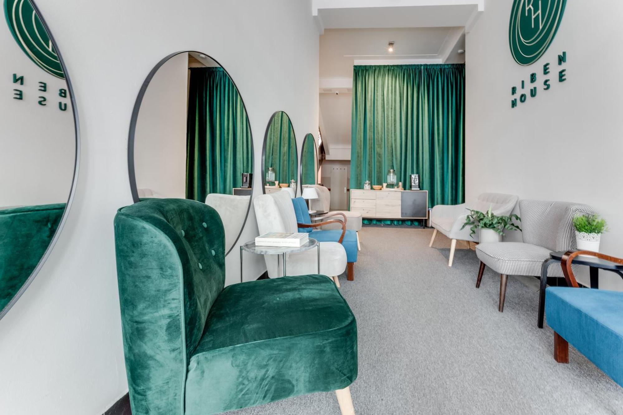 Aparthotel Riben House Praga Esterno foto